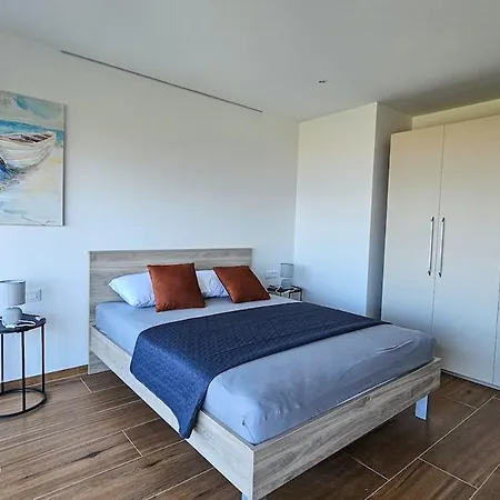 Villa Lamar Super Views In *
